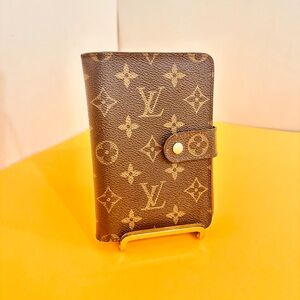 Louis Vuitton Monogram passport wallet